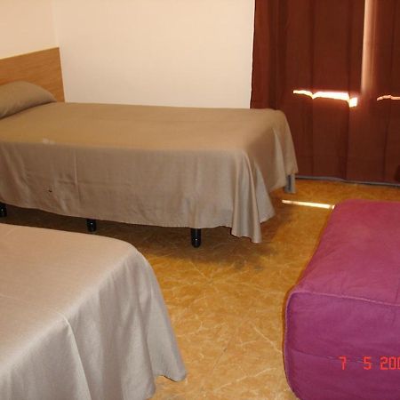 Hostal Can Blanco Sarrià de Ter Exterior foto