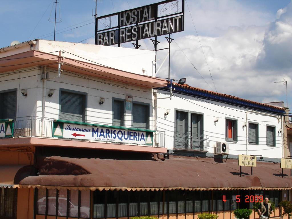 Hostal Can Blanco Sarrià de Ter Exterior foto